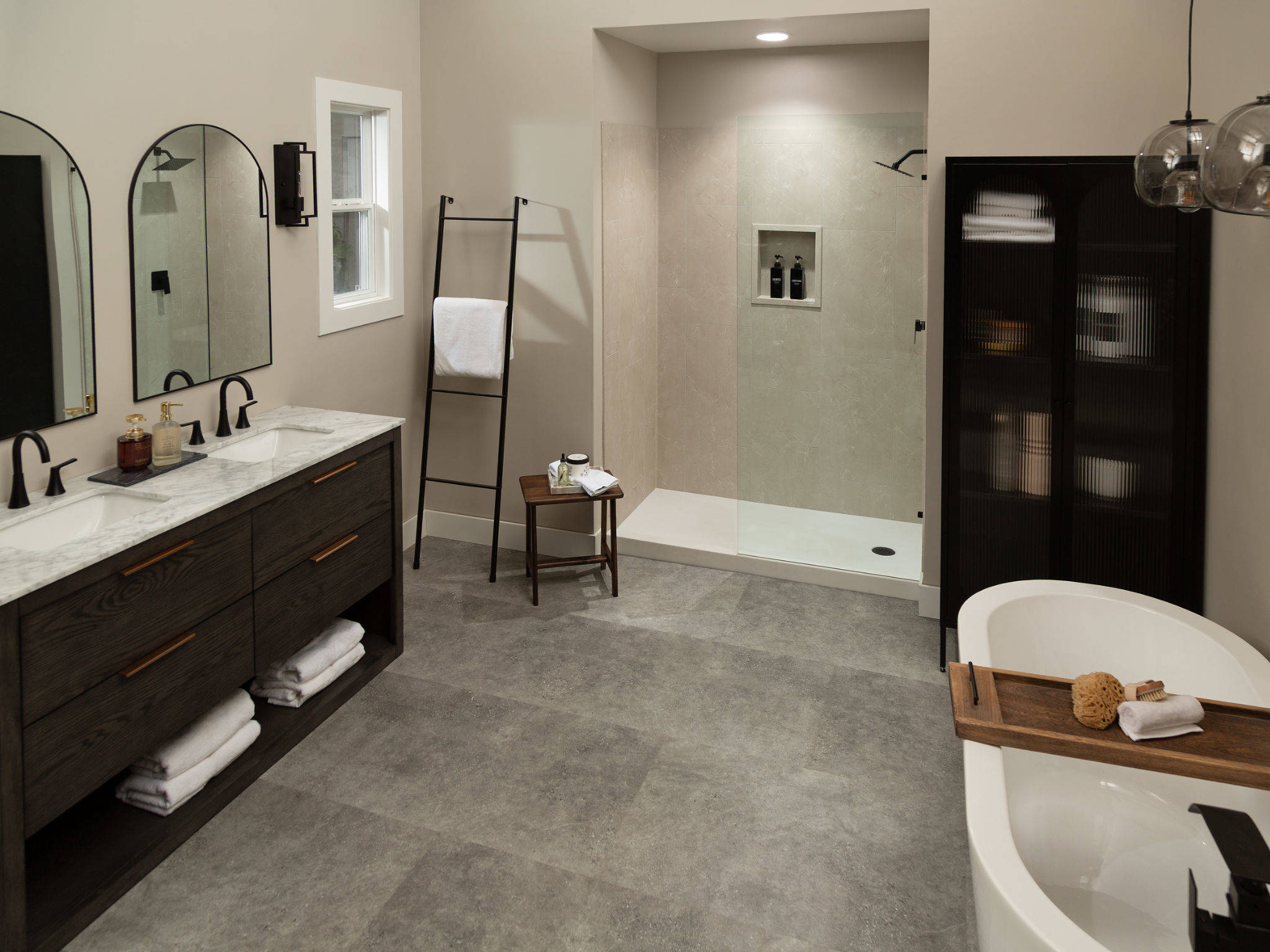 Vivid White 1 | Mohawk Tile and Marble